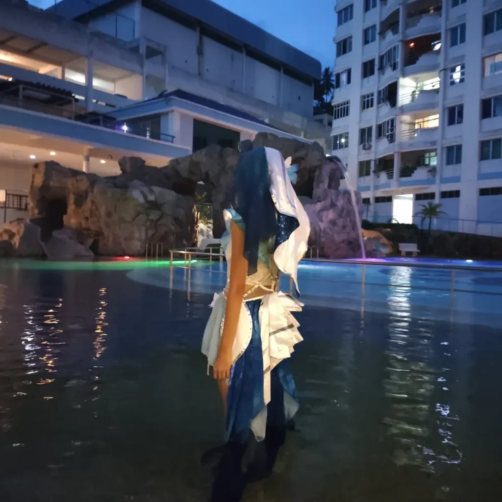 Yoru_coserr – Shorekeeper